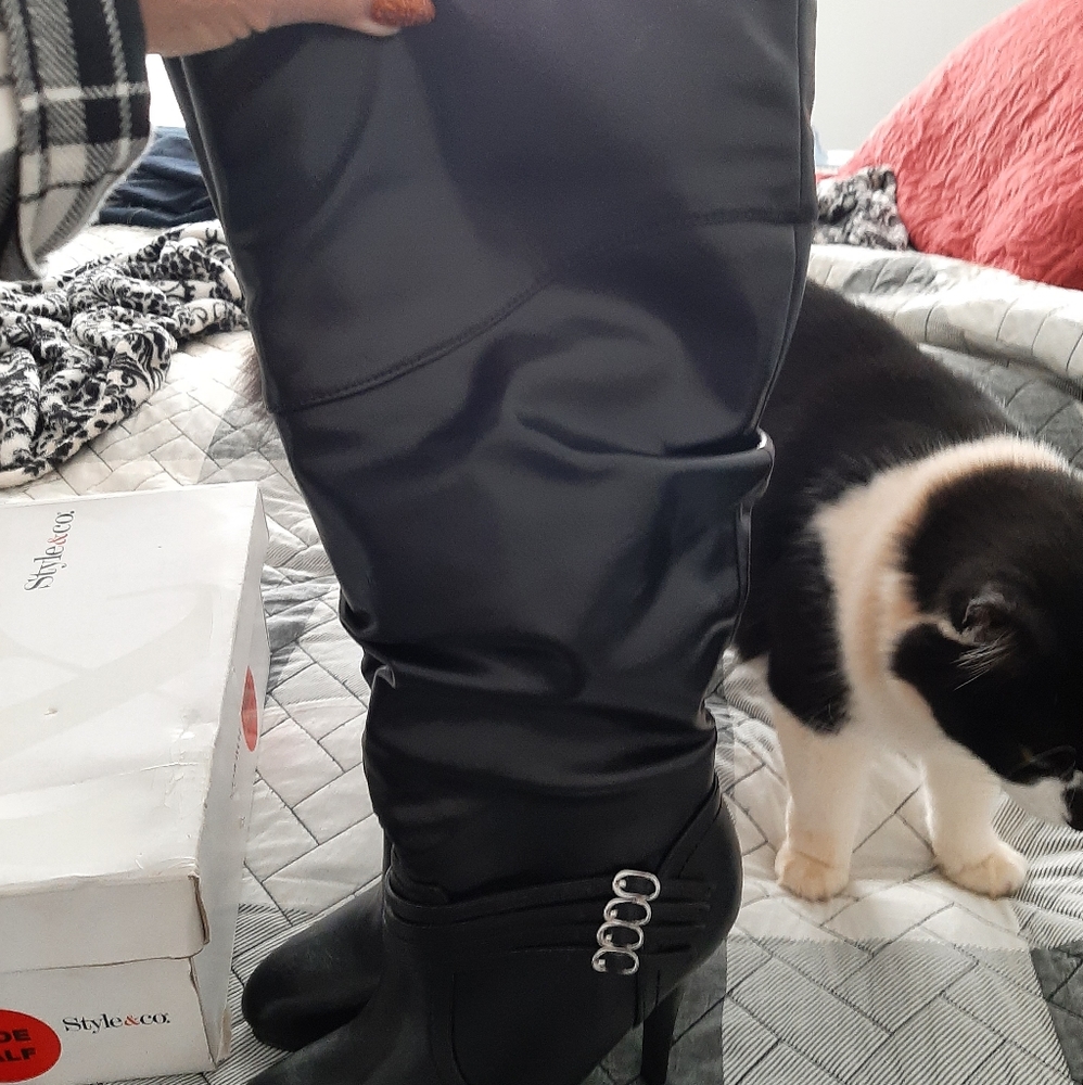 Ladies wide Calf Boots Size 7